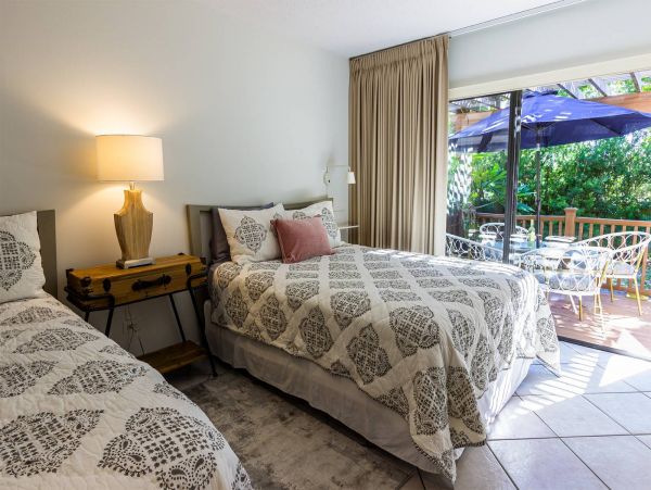 Beach Complex, 2 Bedroom Property