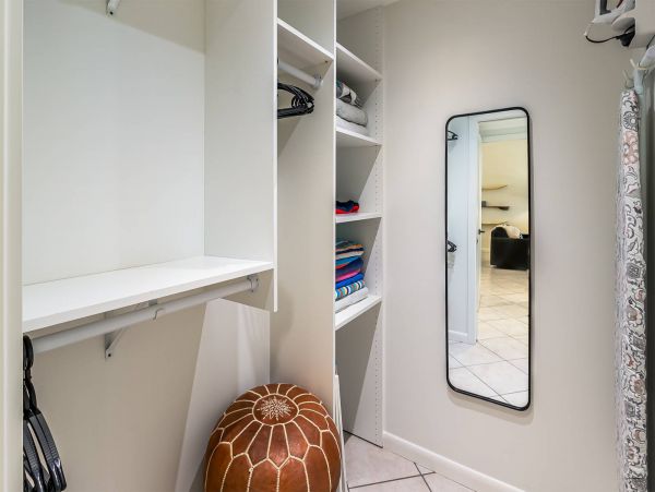 Beach Complex, 2 Bedroom Property