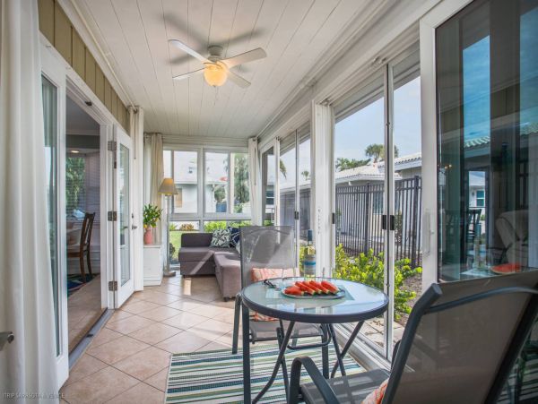 Two Bedroom Ground Level Condo with Private Beach in Siesta Key