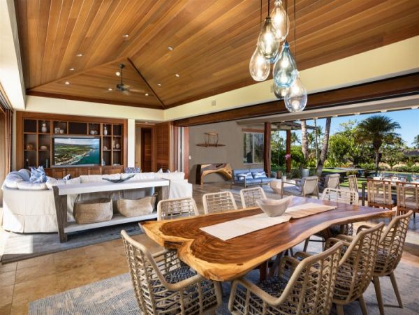 Luxury Four Bedroom Vacation Rental with Private Pool