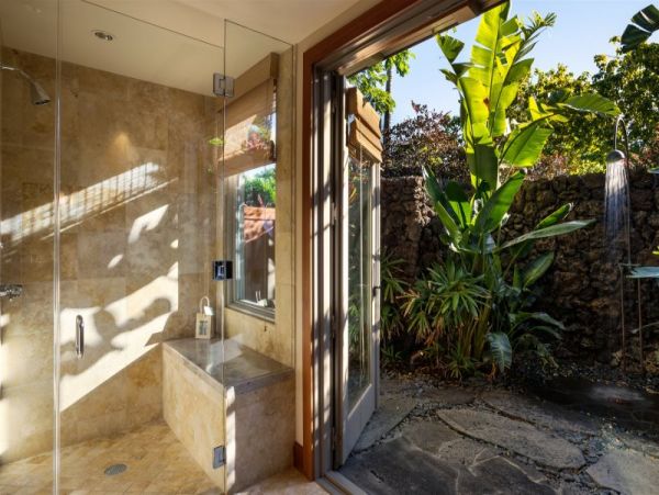 Luxury Four Bedroom Vacation Rental with Private Pool