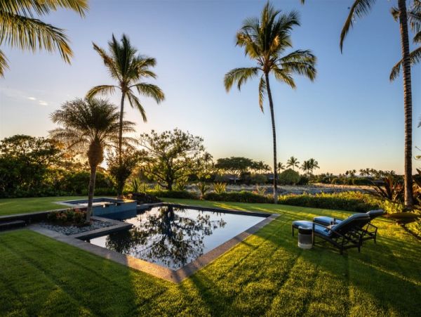 Luxury Four Bedroom Vacation Rental with Private Pool