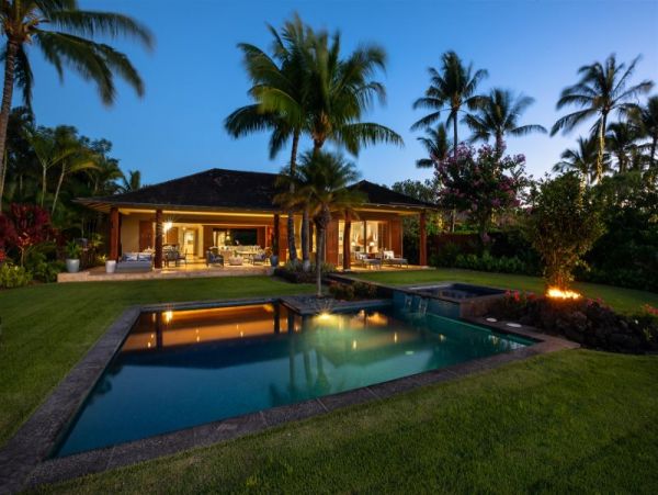 Luxury Four Bedroom Vacation Rental with Private Pool