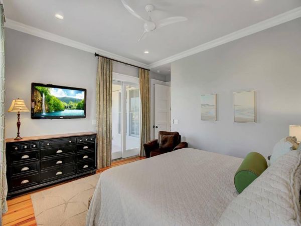 Isle of Palms Vacation Home 6 Bedroom, Ocean Views & Pool