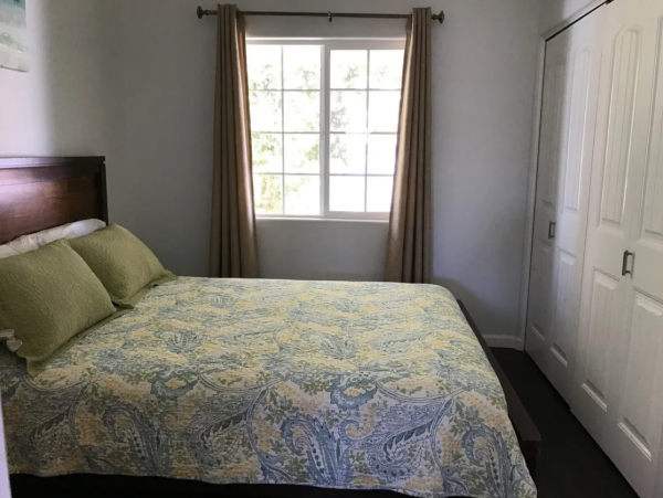 Walk to Beach Vacation Home with 3 Bedrooms in San Diego