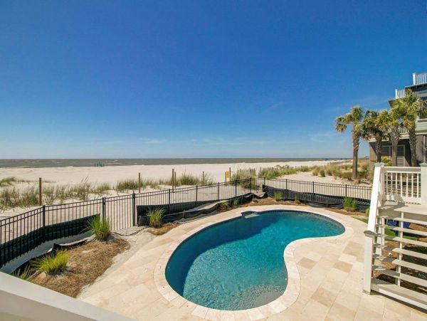 On Beach Isle of Palms Vacation Home Seven Bedroom