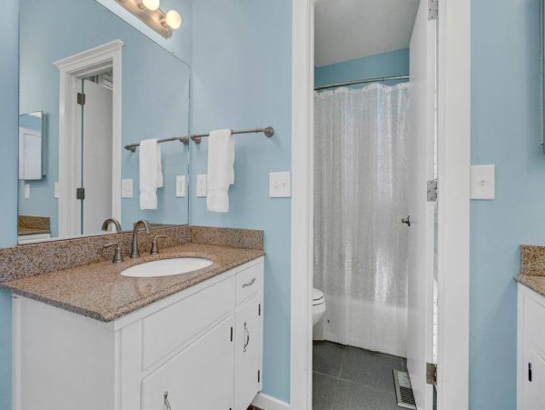 On Beach Isle of Palms Vacation Home Seven Bedroom
