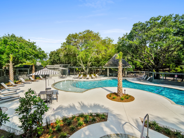 Luxurious Three Bedroom Condo Full Ocean View
