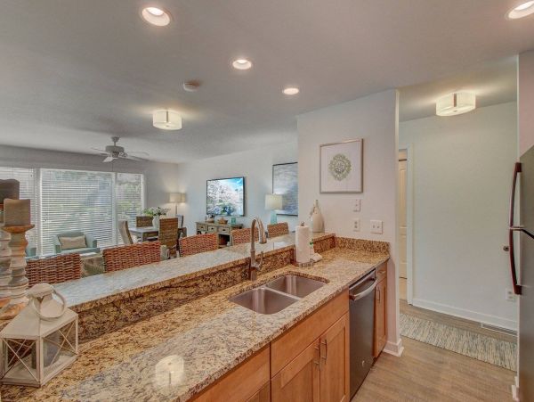 Isle Of Palms Home 1015679