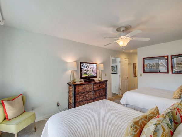 Isle Of Palms Home 1015679