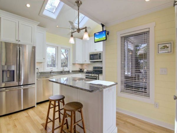 Isle Of Palms Home 1015682