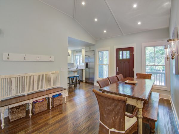 Isle Of Palms Home 1015683