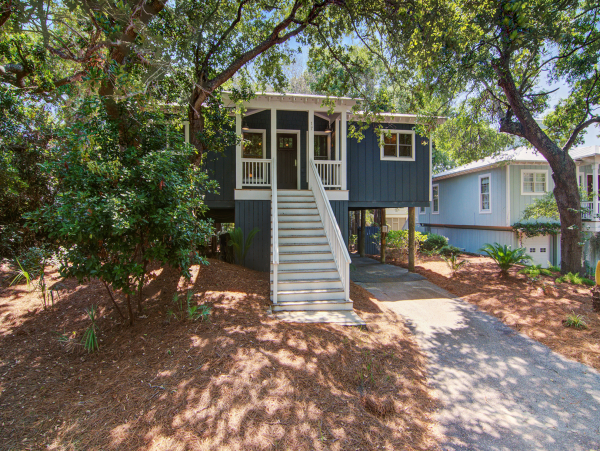 Isle Of Palms Home 1015683