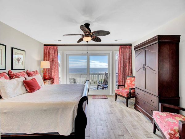 Spectacular Ocean Front Villa 3 Bedroom Sleeps 8