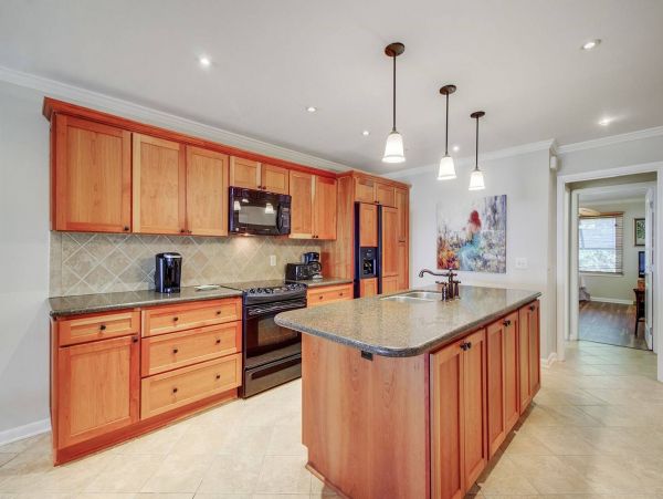 Spacious 3 Bedroom Vacation Rental with Ocean & Pool Views