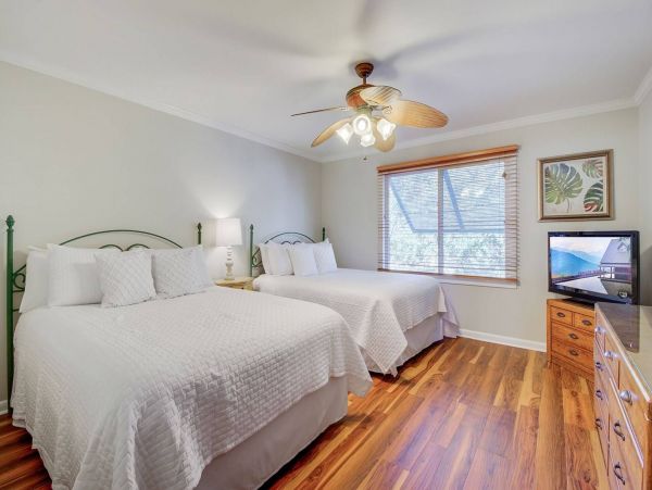 Spacious 3 Bedroom Vacation Rental with Ocean & Pool Views