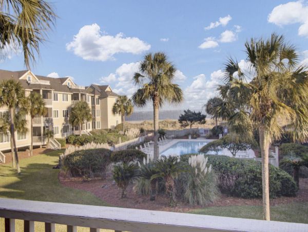 Oceanfront Isle of Palms Vacation Condo One Bedroom