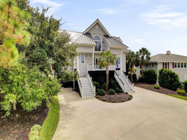 Spacious Ocean View Home with Private Pool & Decks