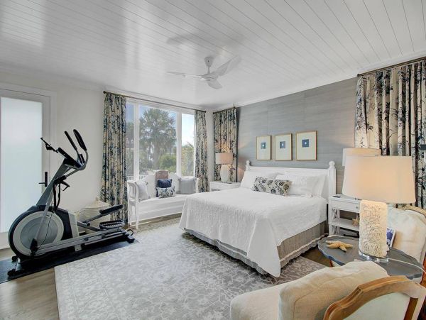 Spacious Ocean View Home with Private Pool & Decks