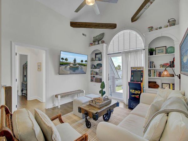 Spacious Ocean View Home with Private Pool & Decks