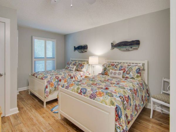 Isle Of Palms Condo 1015703