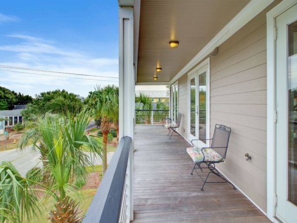 Isle Of Palms Home 1015709