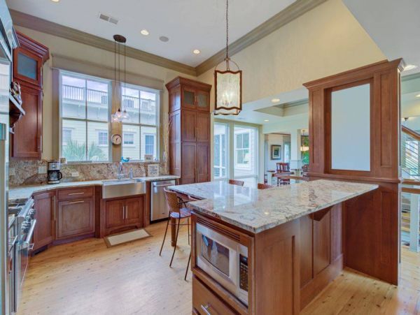 Isle Of Palms Home 1015709