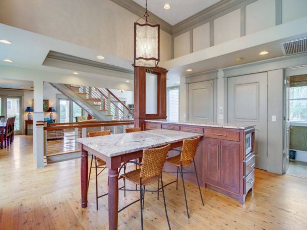 Isle Of Palms Home 1015709