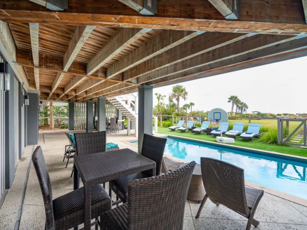 Luxury Oceanfront 7 Bedroom Vacation Rental
