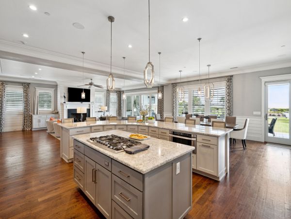 Luxury Oceanfront 7 Bedroom Vacation Rental