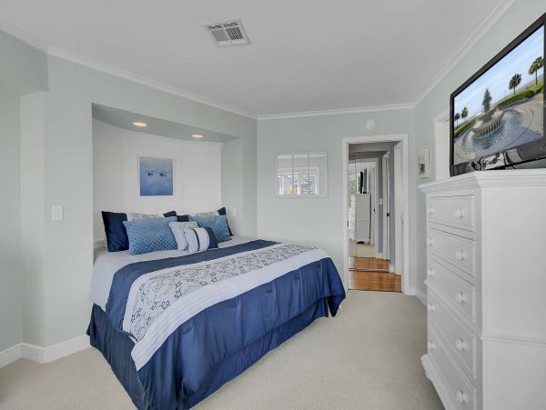 Isle of Palms Vacation Condo One Bedroom On Beach