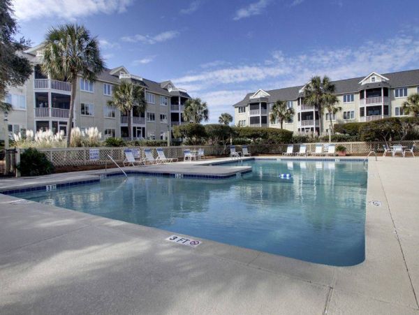 Isle of Palms Vacation Condo One Bedroom On Beach