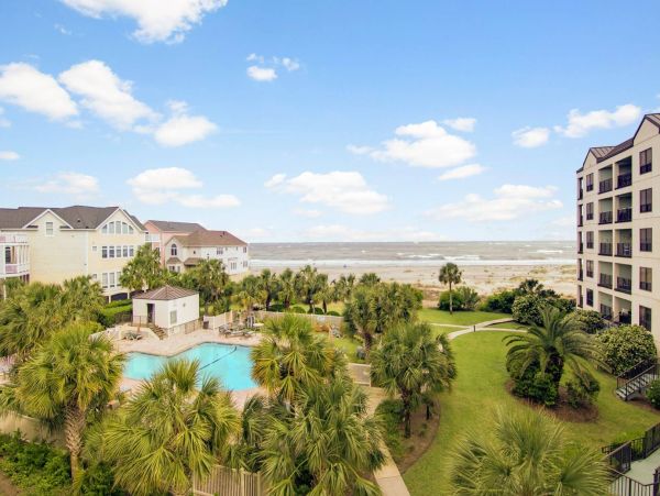 Isle Of Palms Condo 1015743