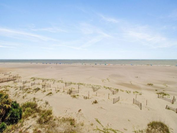 Isle Of Palms Condo 1015749