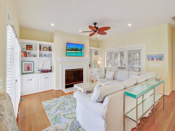 Lovely Four Bedroom Home Steps from the Beach