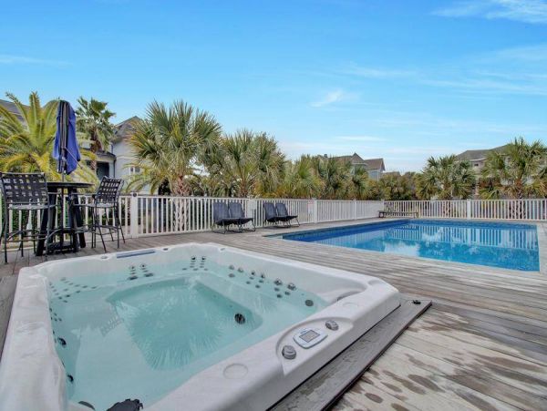 Isle Of Palms Home 1015762