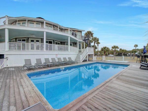 Isle Of Palms Home 1015762
