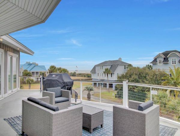 Isle Of Palms Home 1015762
