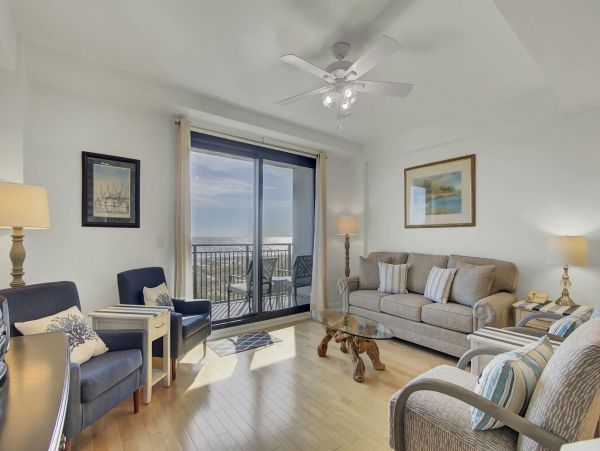 Isle Of Palms Condo 1015768