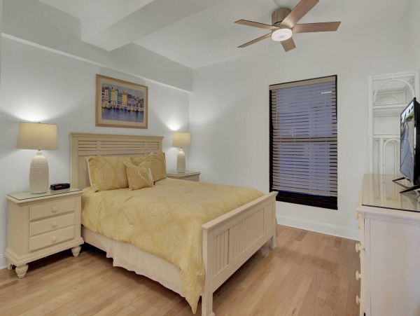 Isle Of Palms Condo 1015768