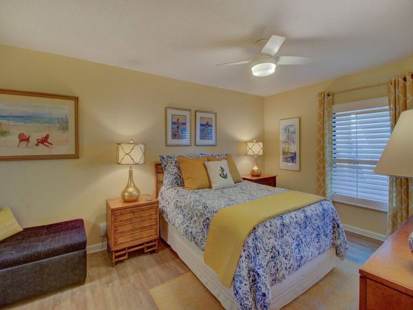 Amazing Ocean Front Condo Sleeps 10 Guests