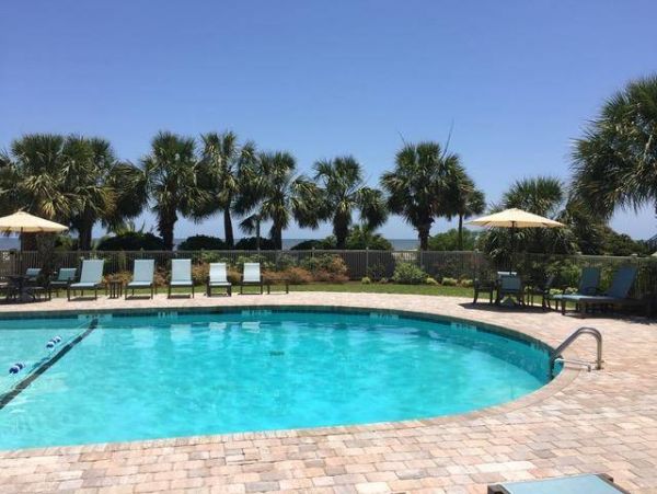 Amazing Ocean Front Condo Sleeps 10 Guests