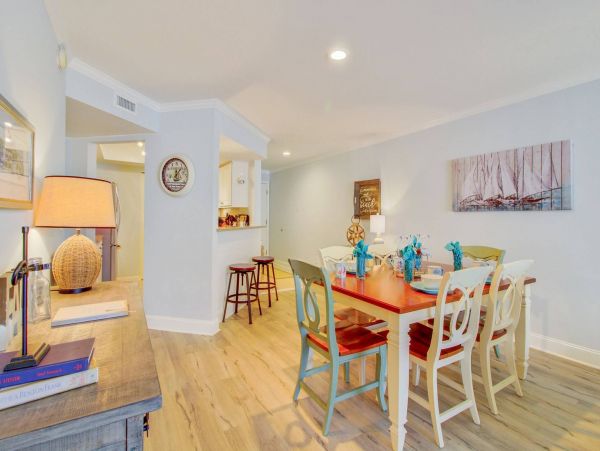 Isle Of Palms Condo 1015772