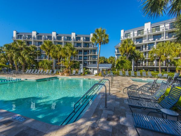 Fabulous Three Bedroom Penthouse Full Ocean View