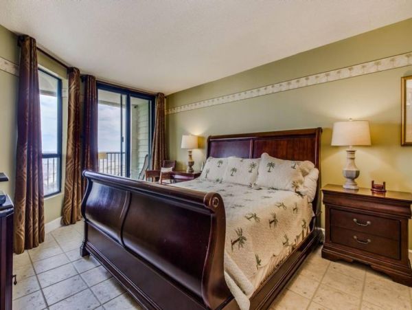 Isle Of Palms Condo 1015774