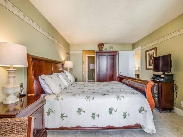 Isle Of Palms Condo 1015774