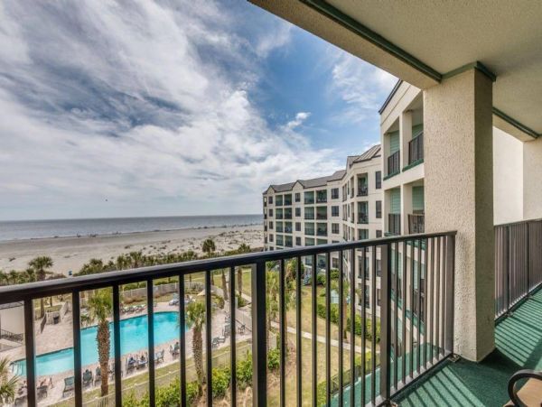 Isle Of Palms Condo 1015774
