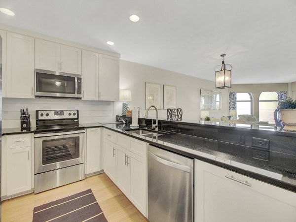 Isle Of Palms Condo 1015776