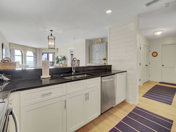 Isle Of Palms Condo 1015776