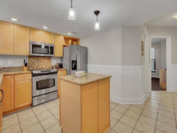 Isle Of Palms Condo 1015779